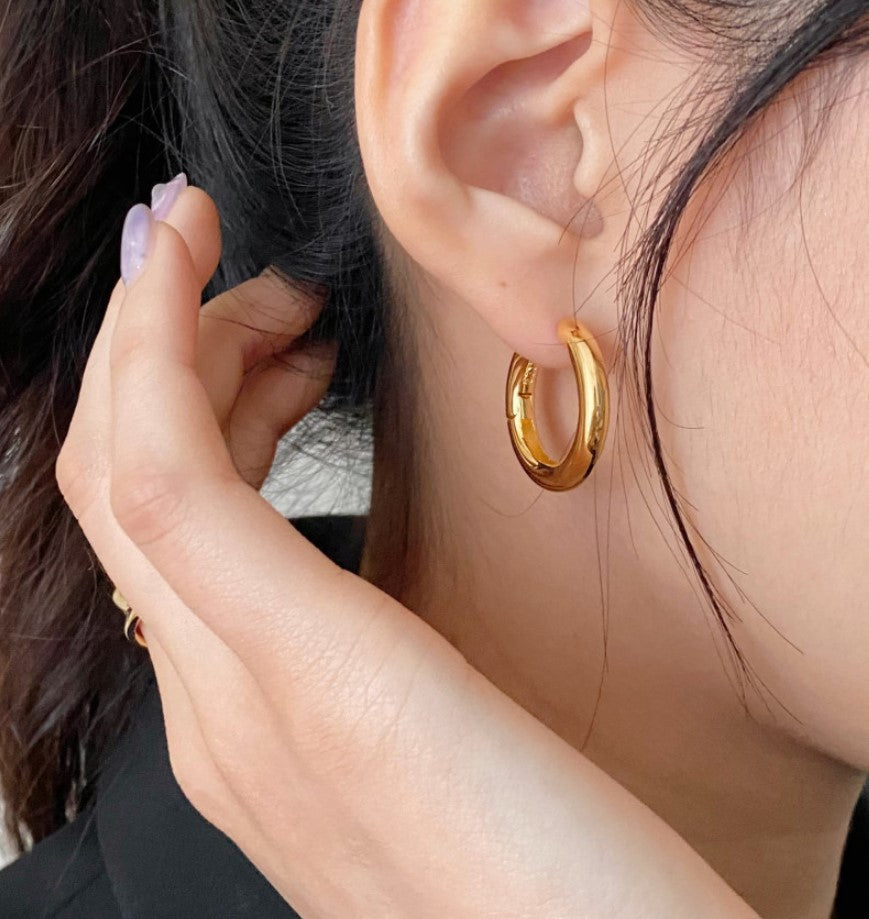 Orecchini a Cerchio Geometrici Lucidi Minimalisti in Argento Sterling 925 da Donna
