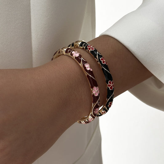 Bracciale in lega placcata, stile vintage, con motivo floreale geometrico smaltato a olio goccia
