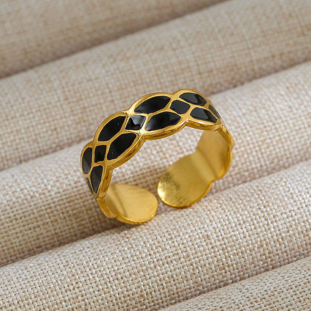 Anillo de acero de titanio con forma de U, estilo punk, chapado en oro de 18 quilates y detalles de microincrustaciones de piedra de lava ovalada
