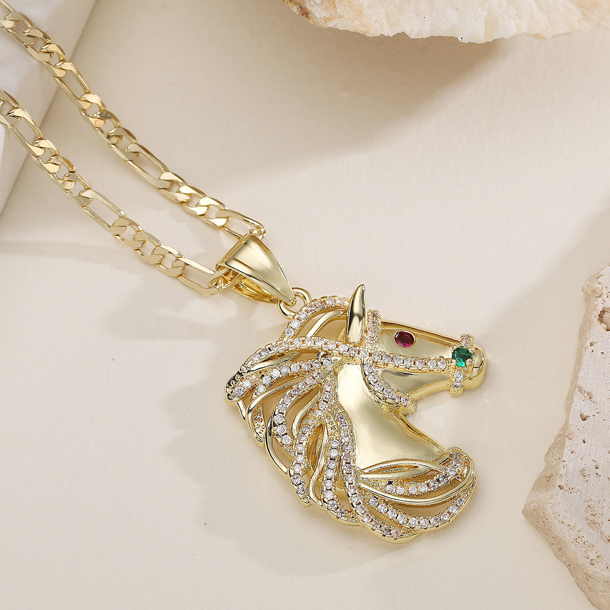 Minimalist Hip-hop 18K Gold Plated Brass Cubic Zirconia Horse Pendant Necklace for Women