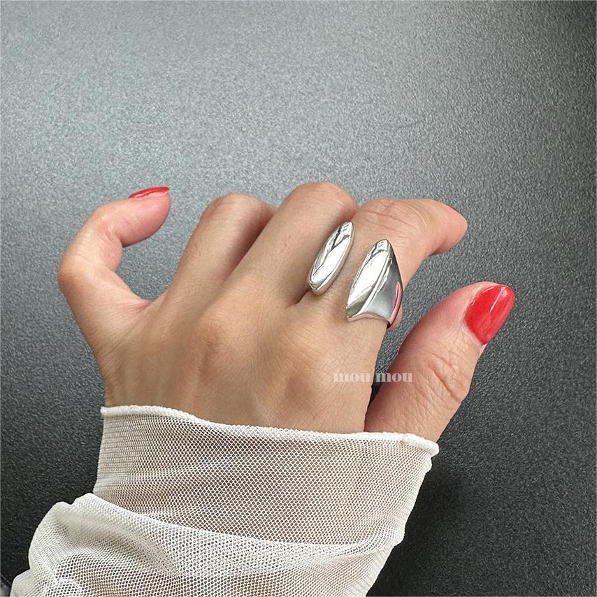 Minimalist Heart-Shaped 925 Sterling Silver Open Ring with Beveled Square Accent for Women