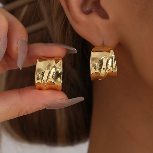 Vintage Minimalist Geometric Round C-Shape Plated Zinc Alloy Stud Earrings with Stainless Steel Posts for Women