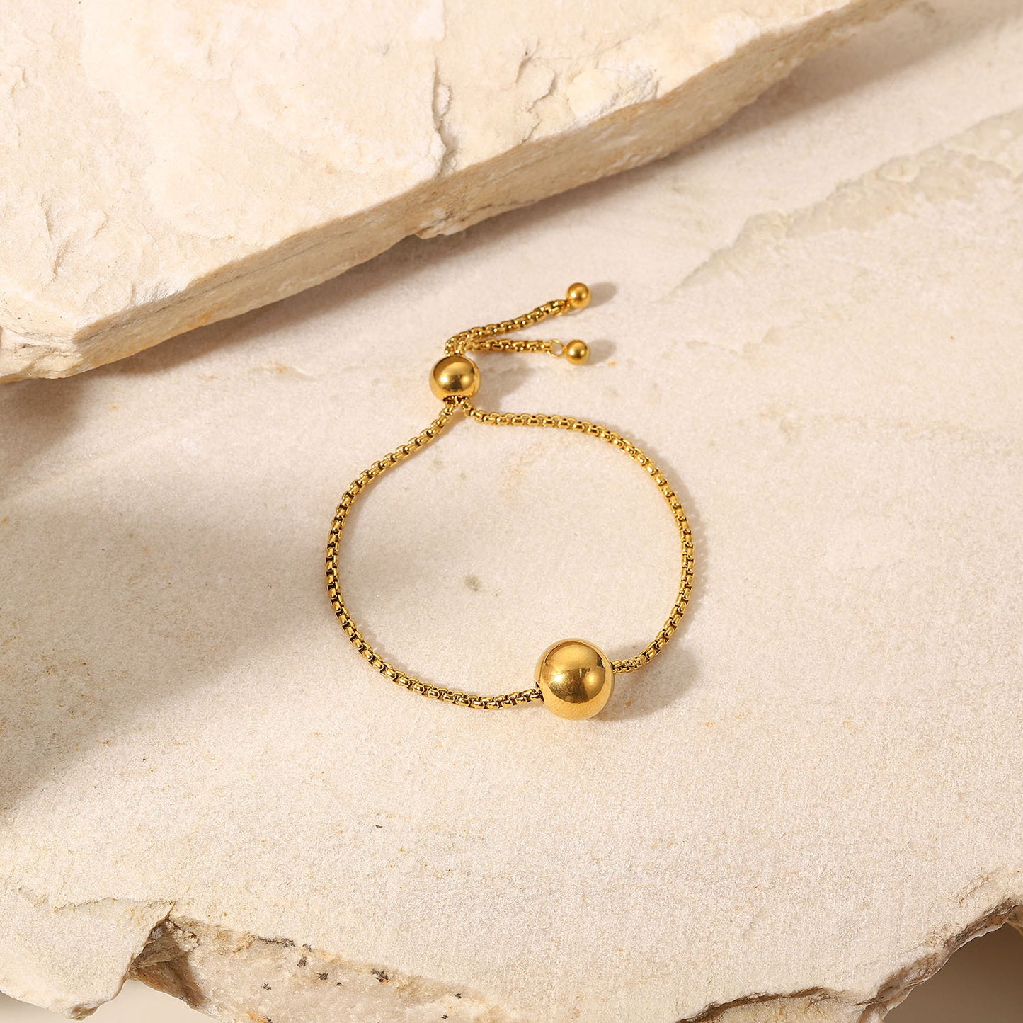INS Style Geometric Titanium Steel Bracelet with 18K Gold Plated Round Pendant on Box Chain Adjustable Pull-Through Design