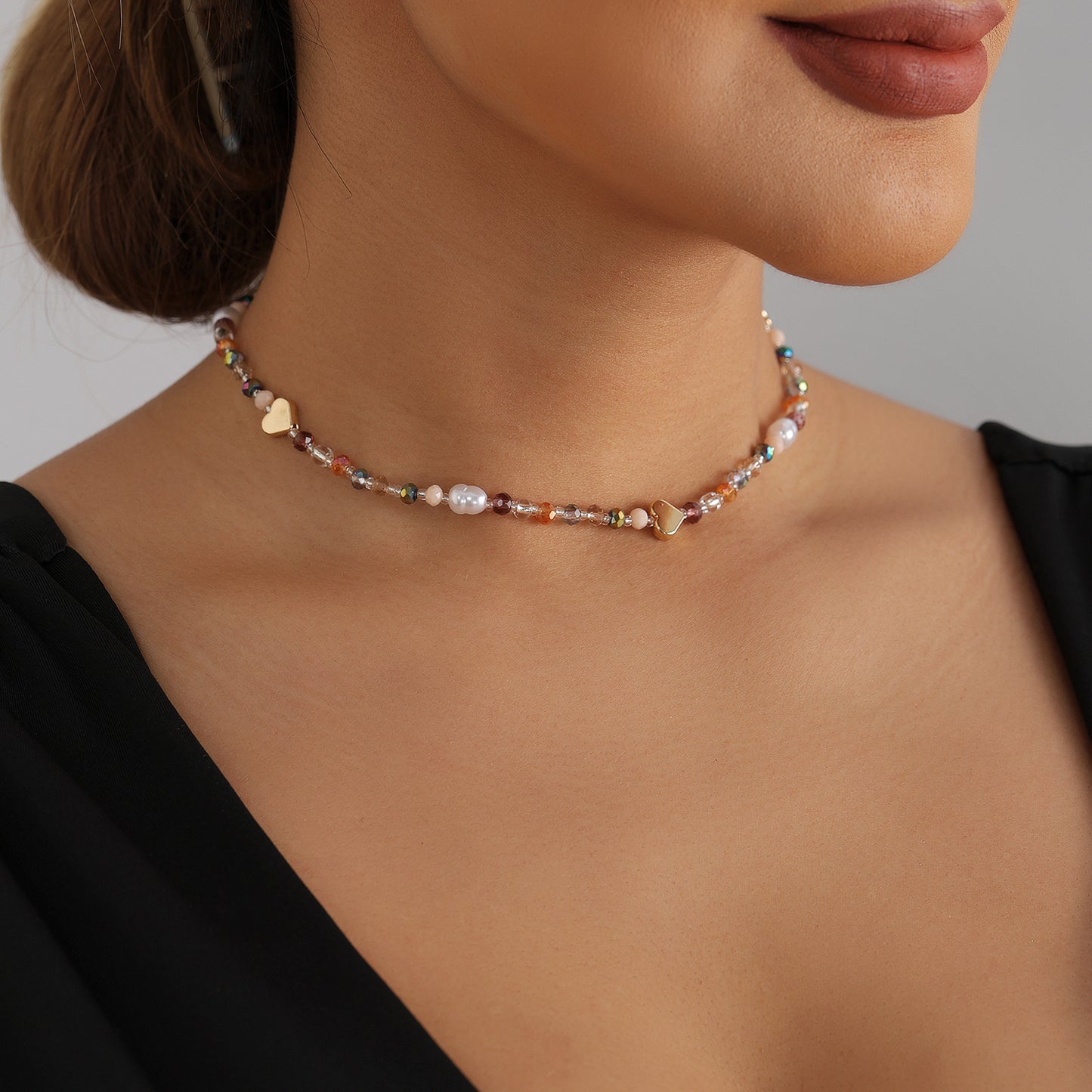 Casual Colorful Crystal Heart Geometric Alloy Plated Necklace for Unisex