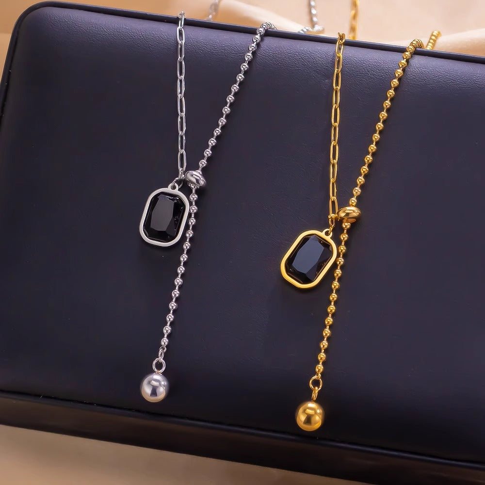 Collana a catenina in acciaio al titanio geometrica minimalista da donna con finitura placcata