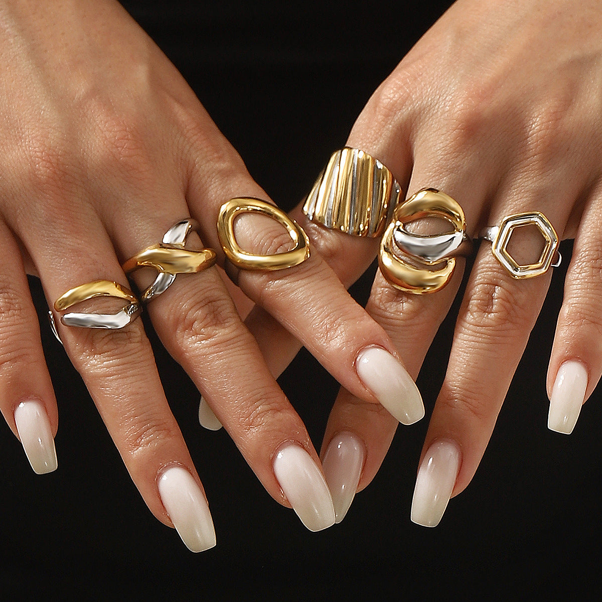Vintage Geometric Stainless Steel Ring with Dual-Tone Plated Finish for Women