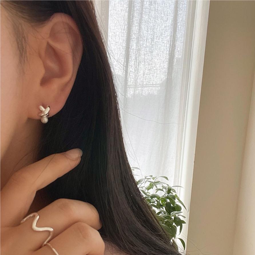 Minimalist Geometric Letter Shape 925 Sterling Silver Stud Earrings for Women with Gold Plating