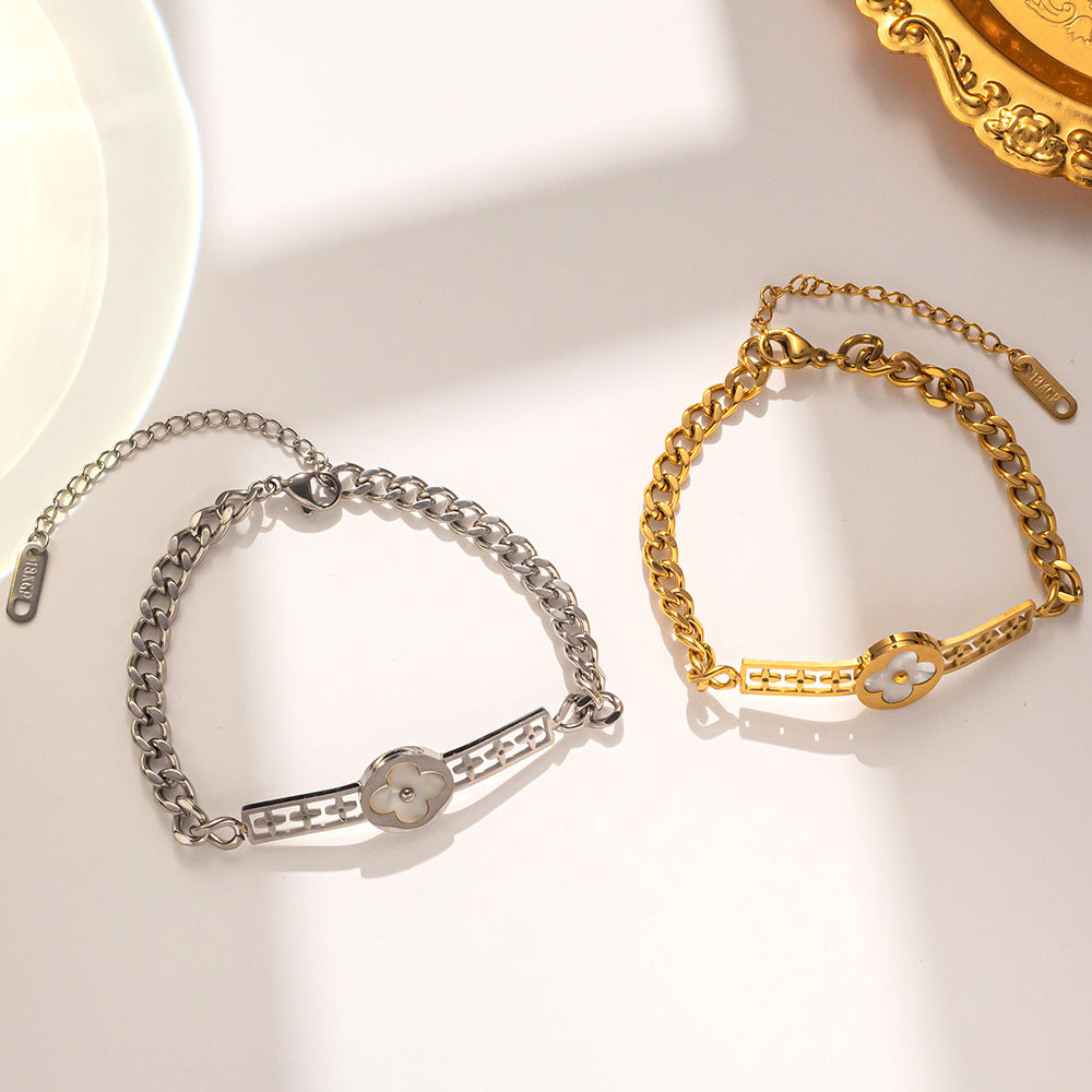 Minimalist Four-Leaf Clover Shape Titanium Steel Bracelet for Women with Gold Plating