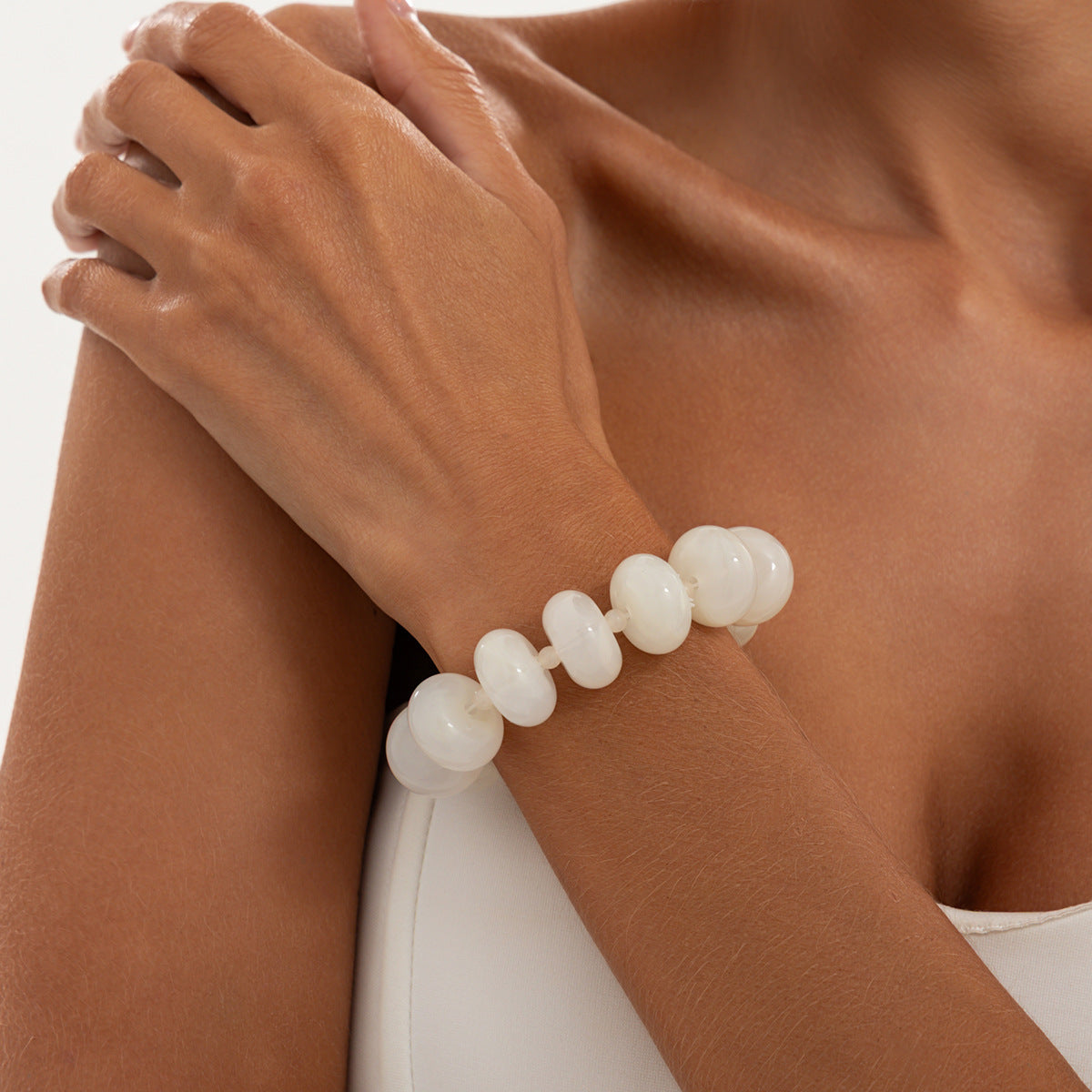 Bohemian Geometric Oval Gradient Resin Necklace for Women