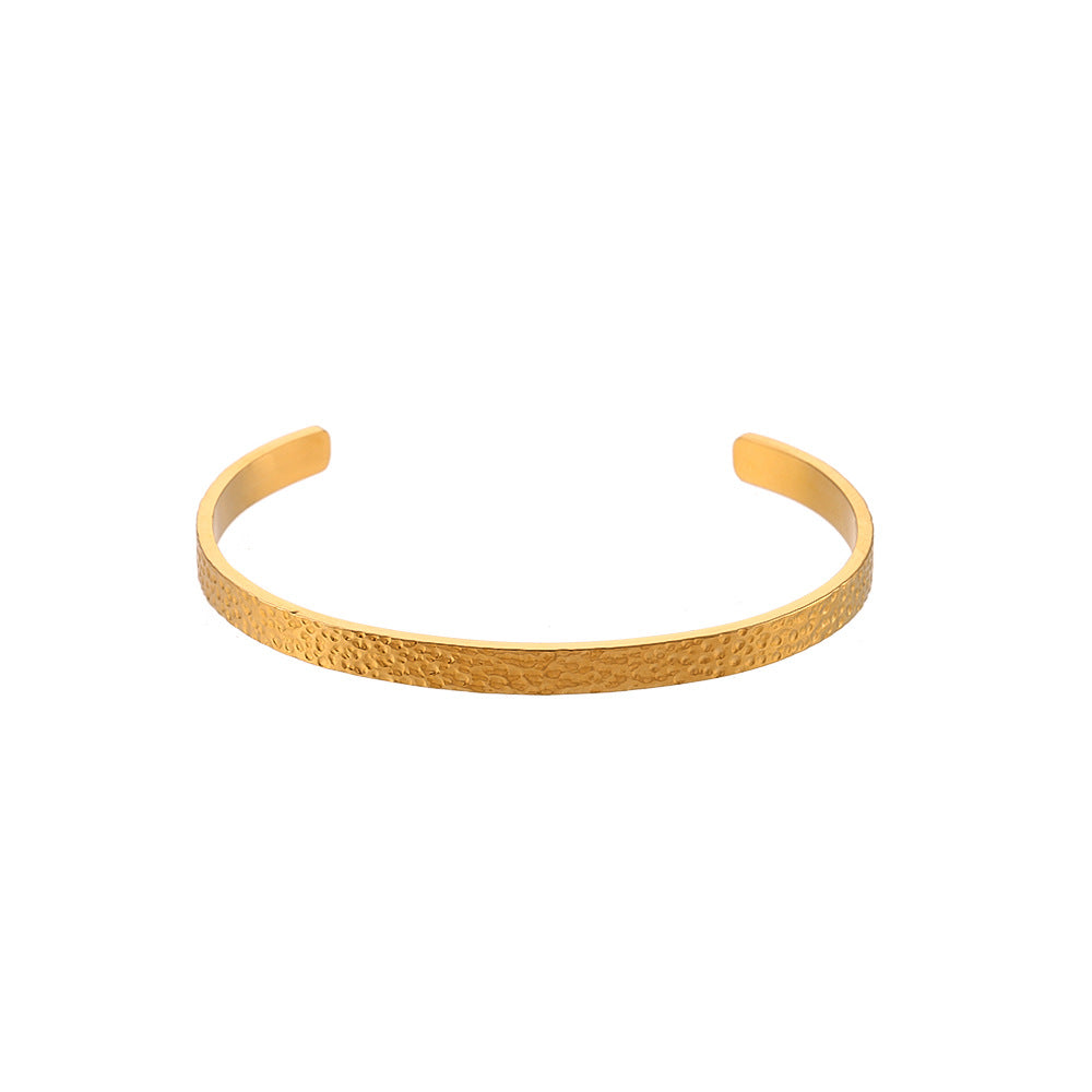 Minimalist Luxury Hammered Texture Stainless Steel Bracelet with 18K Gold Plating for Women