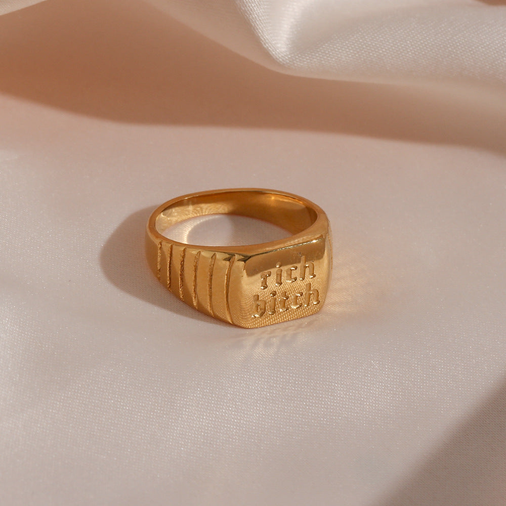 Minimalist Fashionable Stainless Steel Letter Ring for Women with Plated Finish