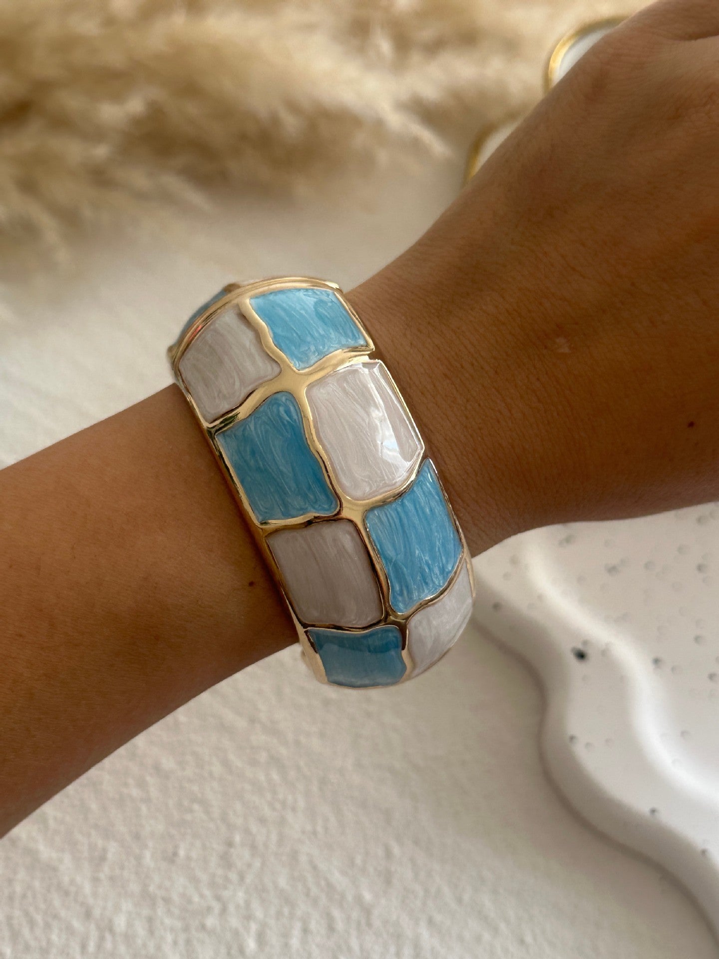 Exaggerated Vintage Round Geometric Drip Oil Plated Alloy Cuff Bracelet