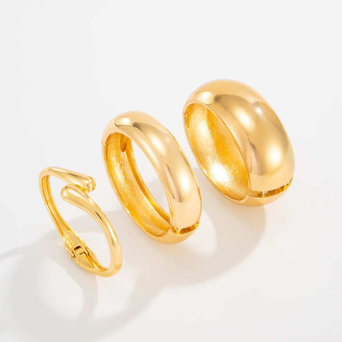 Minimalist Plated Alloy Teardrop Oval Spring Cuff Bracelet Set