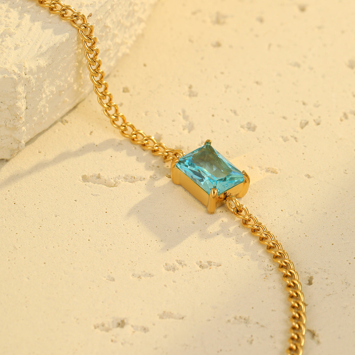 Pulsera de acero inoxidable con diseño geométrico y circonita cúbica para mujer, ajustable, joya minimalista