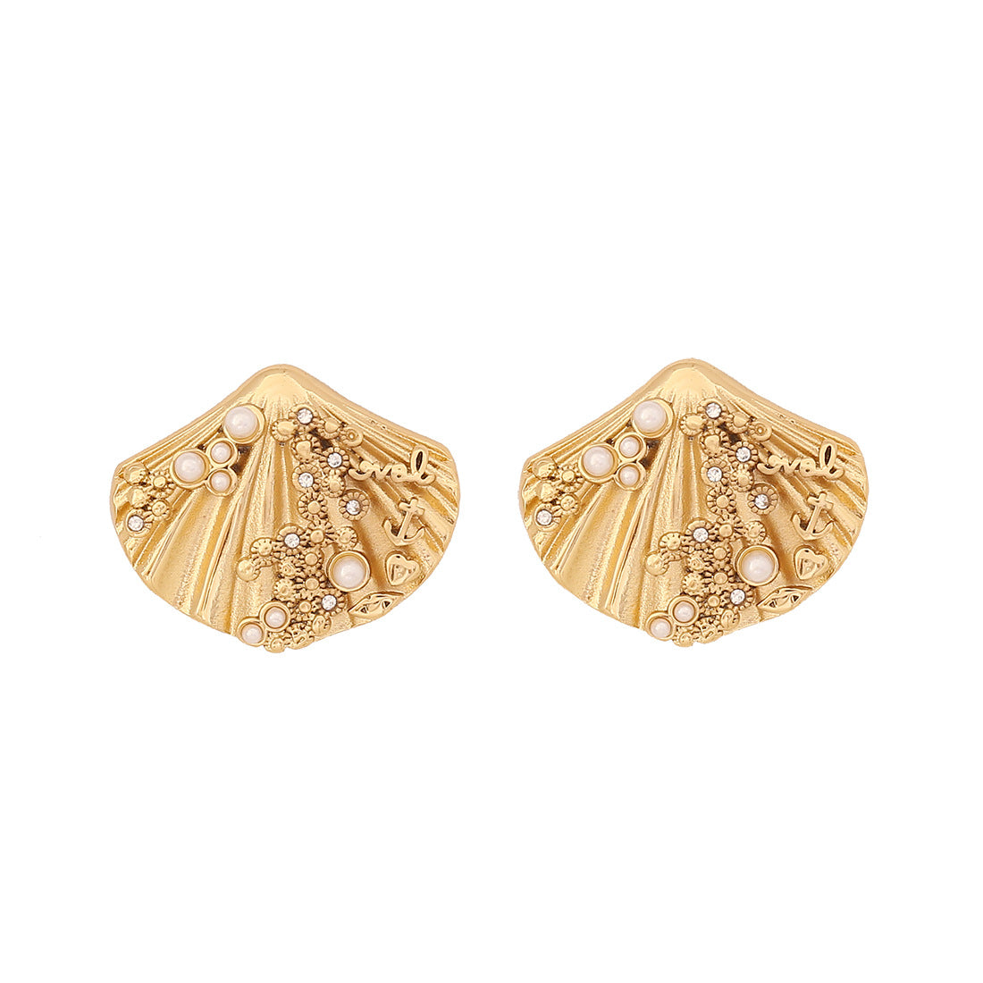 Fashionable OL Style Shell-Shaped Stainless Steel Stud Earrings with Pearl Inlay and Plated Finish