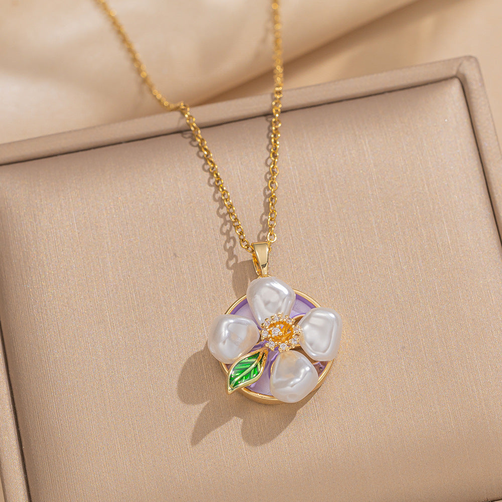 Baroque Style Leaf-Shaped Titanium Steel Necklace with Tulip Floral Motif, Vacuum-Plated for Hypoallergenic Wear, O-Chain Design