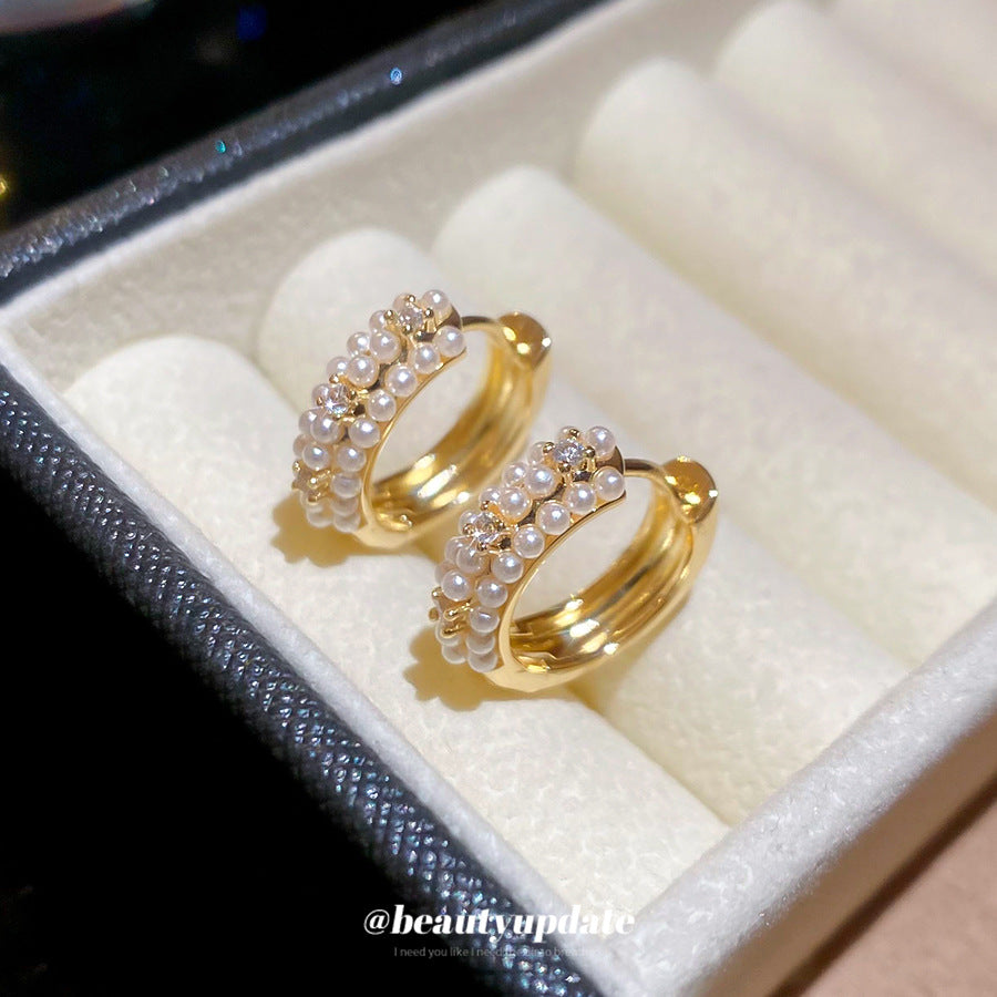 Elegantes Pendientes de Perlas Redondas Multicapa estilo Francés con Incrustaciones de Circones para Mujer