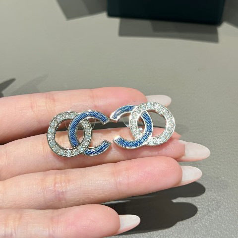Elegante Collana da Donna in Ottone Placcato Oro con Strass e Fiori di Lusso