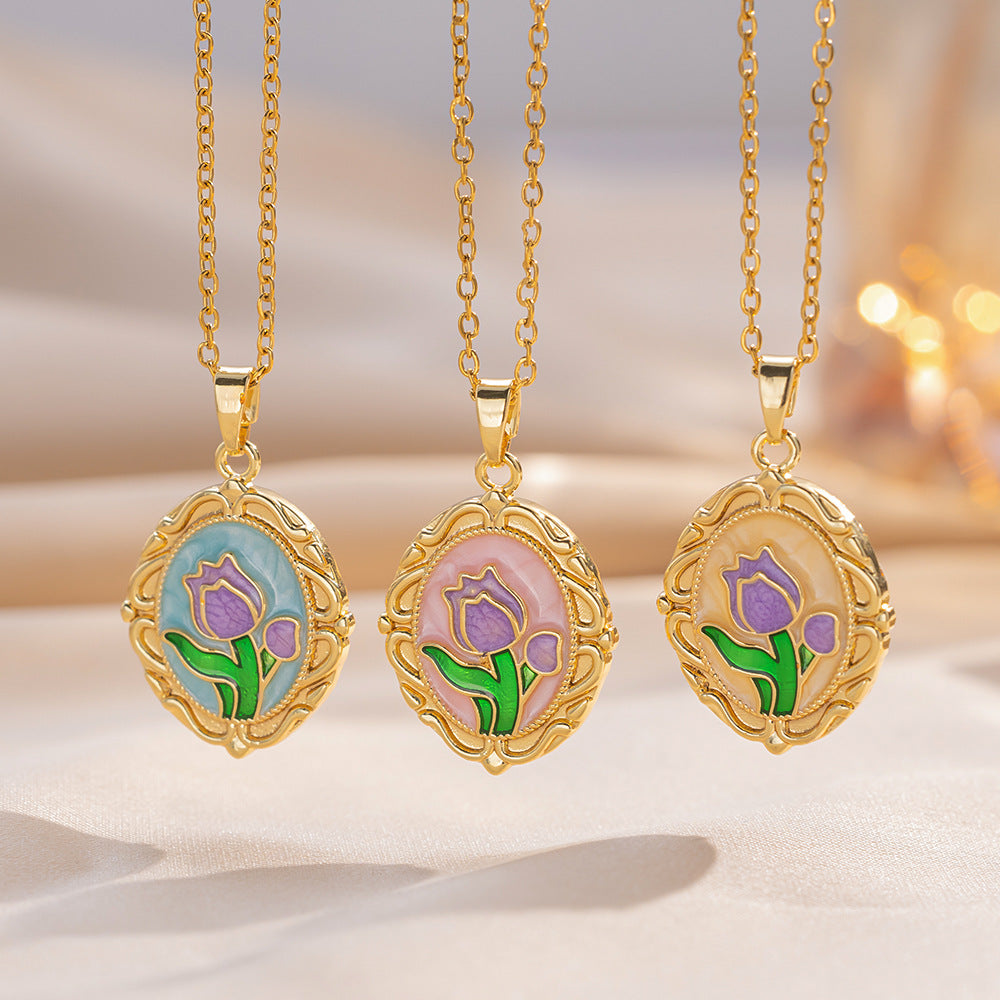 Collana con Pendente a Forma di Tulipano in Stile Floreale in Acciaio al Titanio con Ottone Placcato Oro e Catena a O