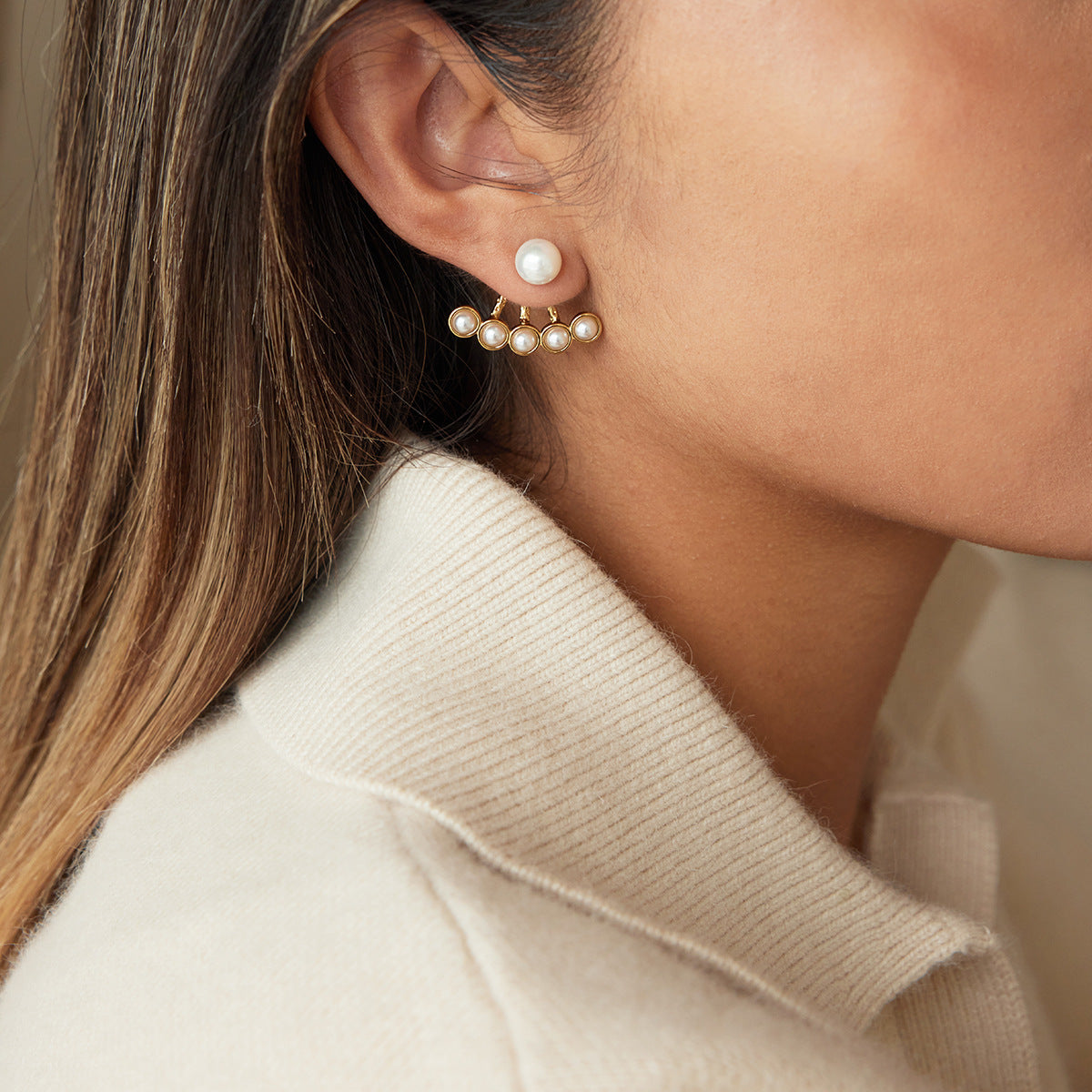 Pendientes de tuerca de perlas de acero inoxidable con diseño geométrico minimalista y chapado en oro PVD al vacío para mujer