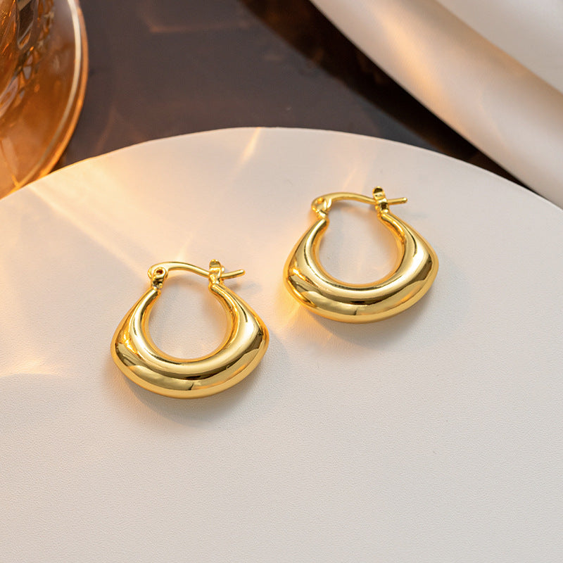 Vintage French-Style Geometric U-Shaped Titanium Steel Earrings with 18K Gold Plating for Women