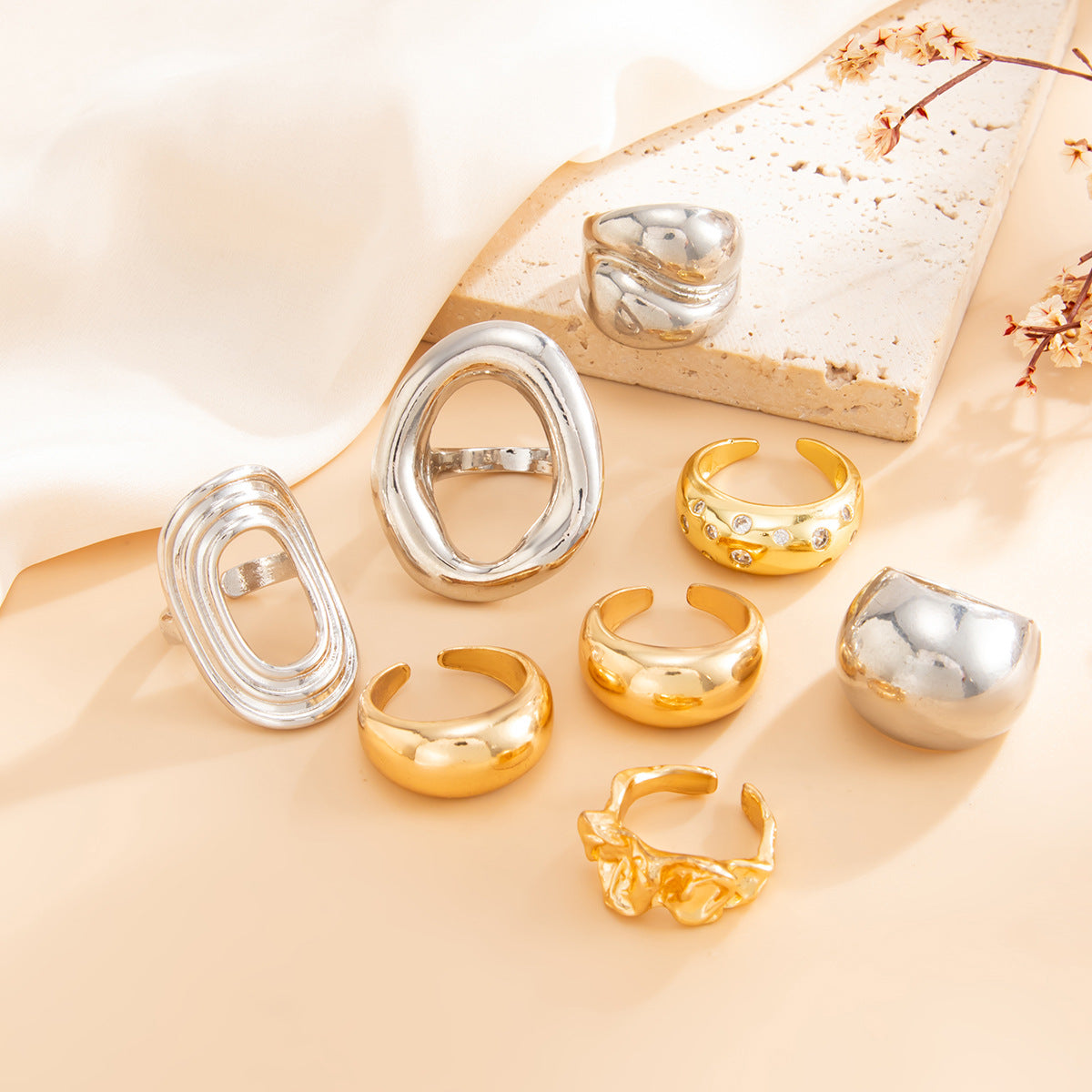 Minimalist Geometric Oval Zinc Alloy Plated Ring for Women