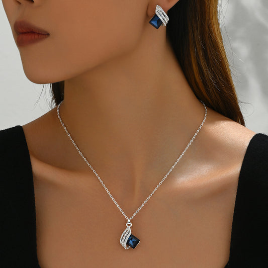 Conjunto de collar de aleación con incrustaciones de cristal geométrico para mujer, estilo dulce y fresco minimalista, con diseño de colgante ovalado, rectangular y circular
