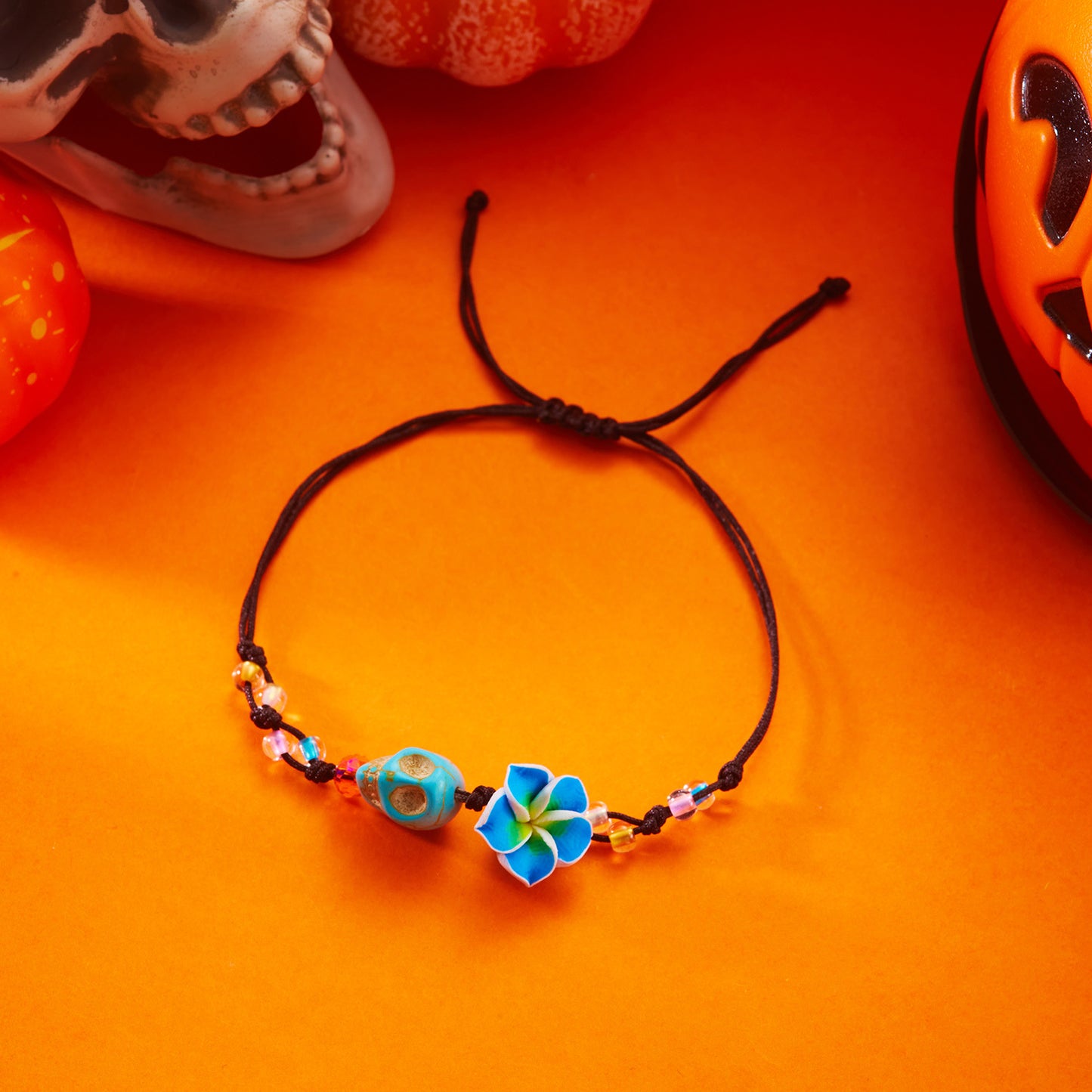 Dark Gothic Style Resin Handmade Halloween Bracelet for Women with Skull and Pumpkin Motifs