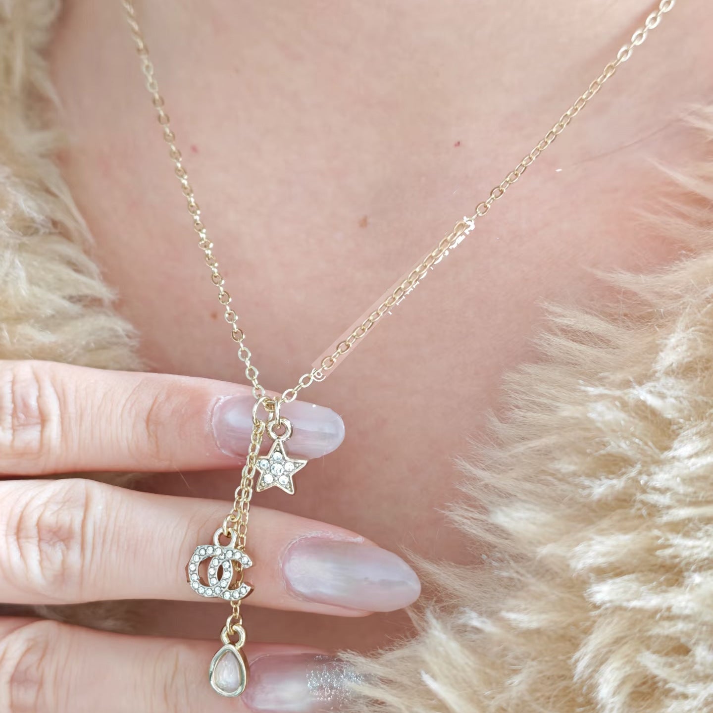 Sweet Gold Plated Brass Star Letter Teardrop Necklace for Women
