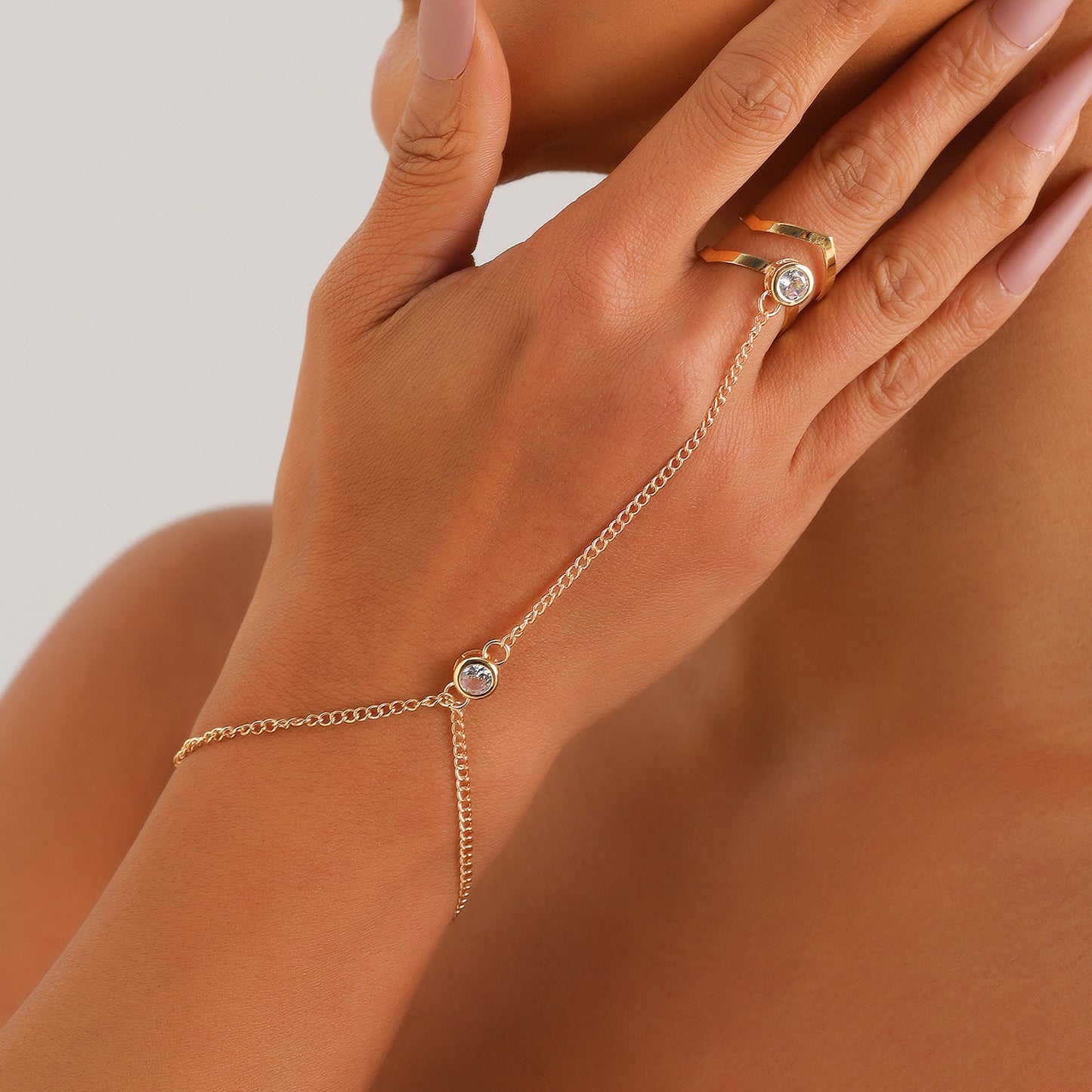 Vintage Geometric Arrow Open Ring Bracelet Set with Rhinestone Inlay and Plated Metal for Women