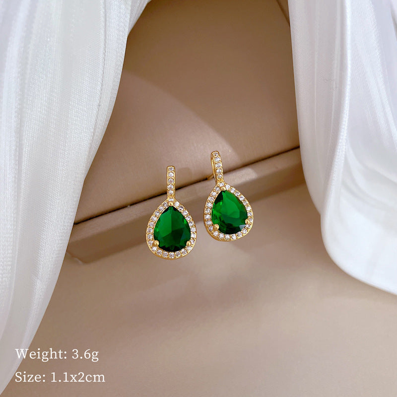 Set di collana e orecchini pendenti geometrici in acciaio al titanio di lusso con intarsi di strass