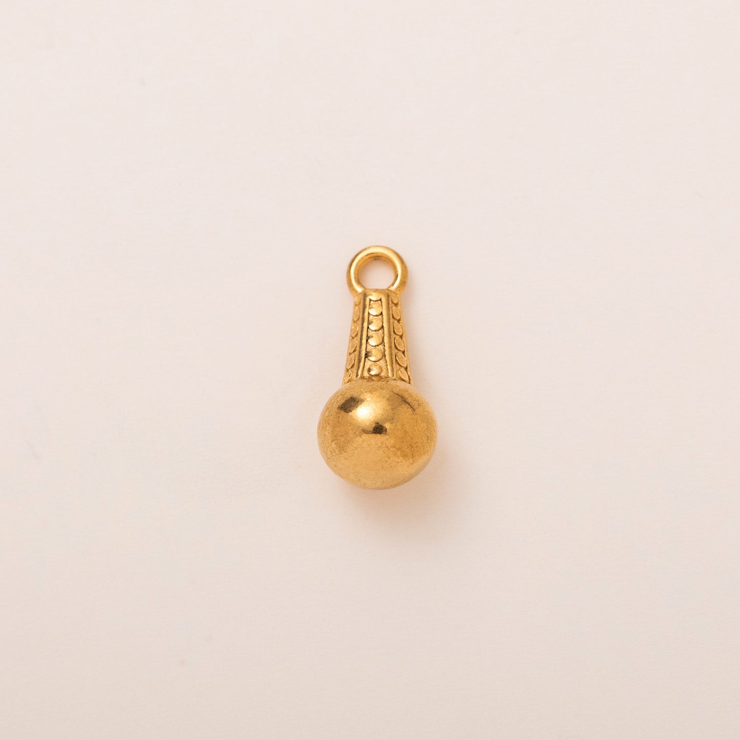 Vintage 18K Gold Plated PVD Stainless Steel Rabbit Pearl Pendant Charm Bar