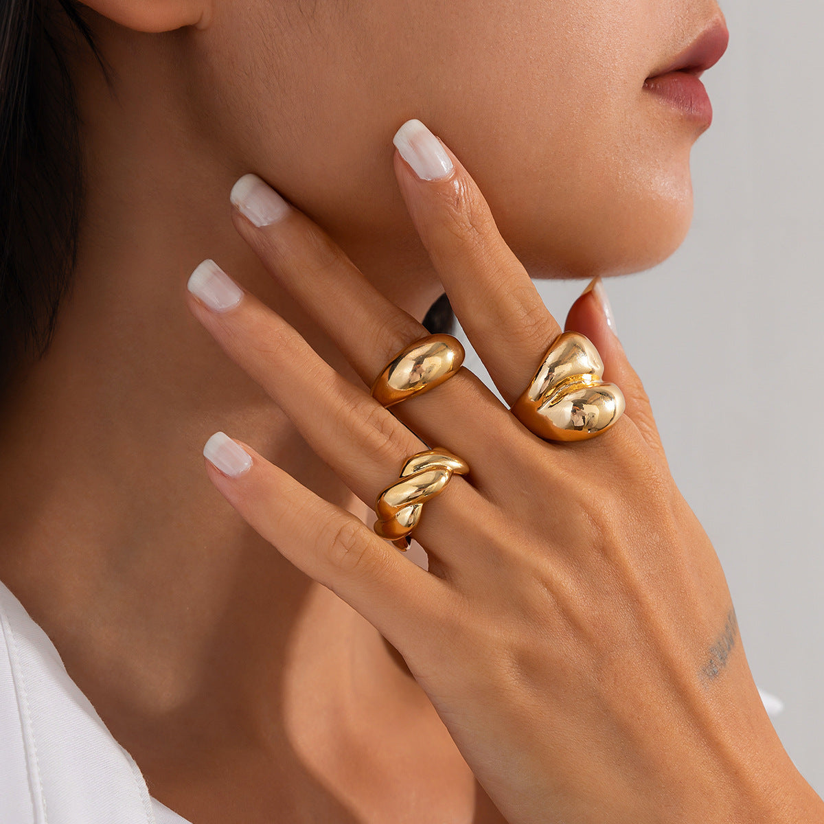 Sweet Geometric Baroque Pearl Alloy Plated Ring Set for Women