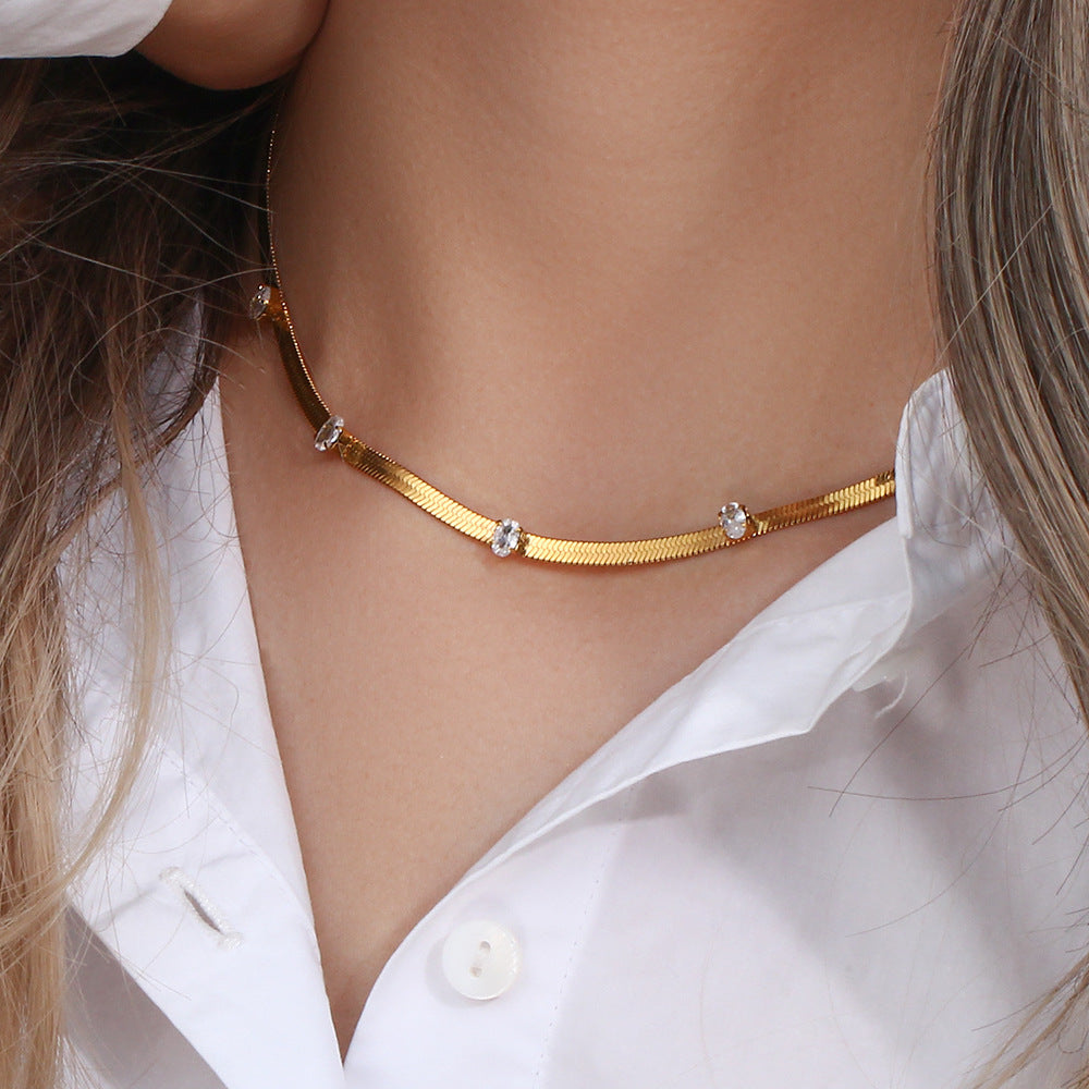Minimalist Geometric Stainless Steel Plated Necklace for Women with Blade Chain and Clear Zirconia