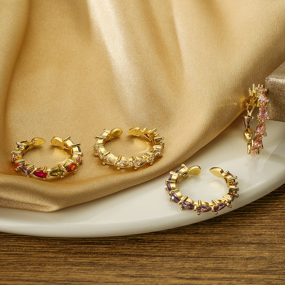 Minimalist Elegant Geometric Copper Ring with Gold Plating and Zircon Inlay for Women