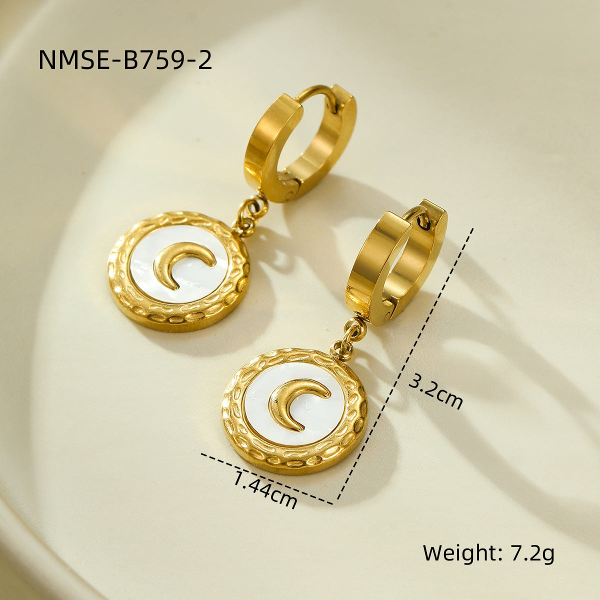 Collana da donna vintage in acciaio inossidabile placcato oro 18K con ciondolo a conchiglia a luna