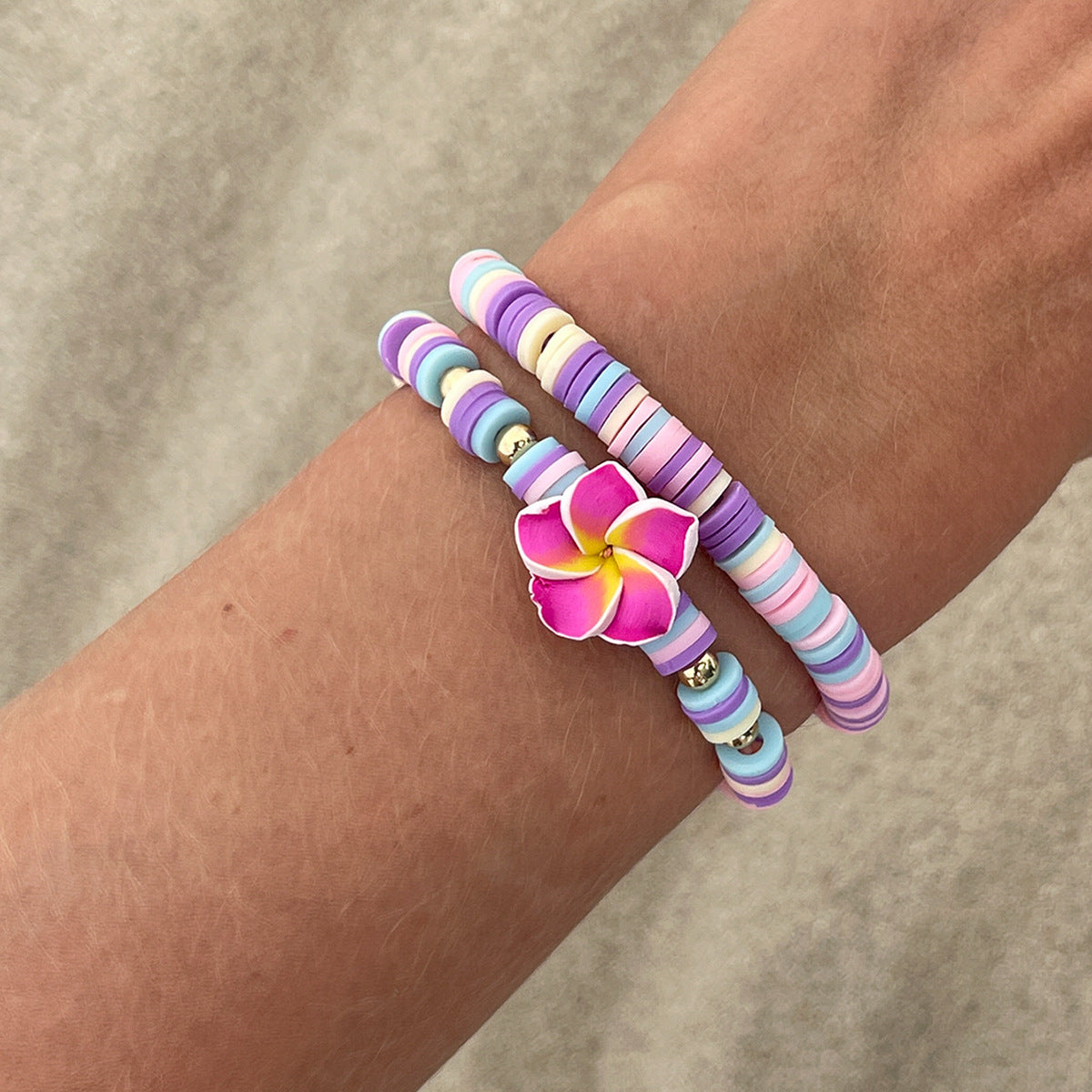 Pulsera de arcilla polimérica floral fresca y dulce con cuentas coloridas para vacaciones en la playa