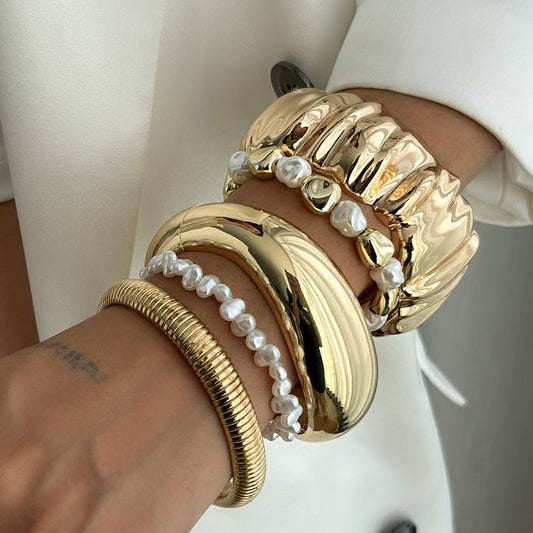Luxury Elegant Irregular Pleated Zinc Alloy Plated Bracelet Set
