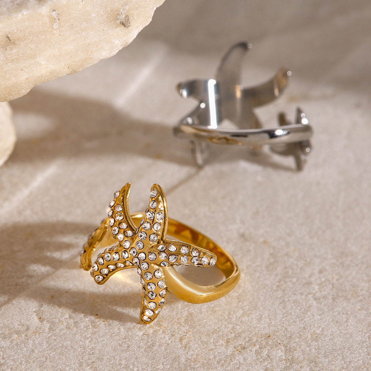 Full Rhinestone Starfish Stainless Steel Ring Plated Women