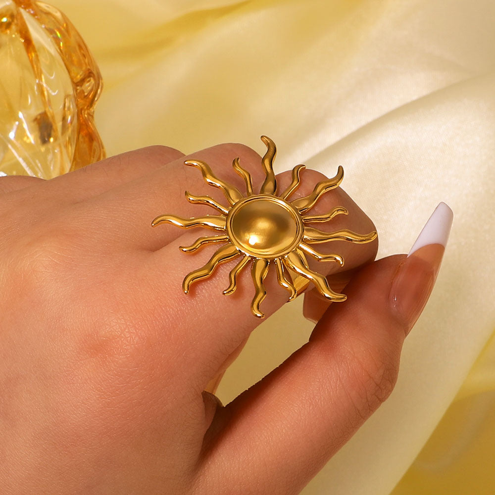 Anello in acciaio inossidabile placcato oro stile francese vintage a forma di sole geometrico per donne e uomini