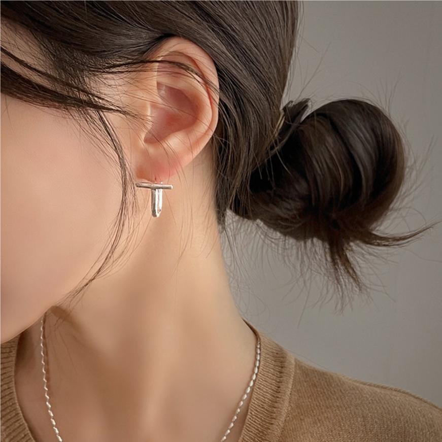 Minimalist Geometric Letter T-Shaped Earrings in 925 Sterling Silver with Gold Plating for Women