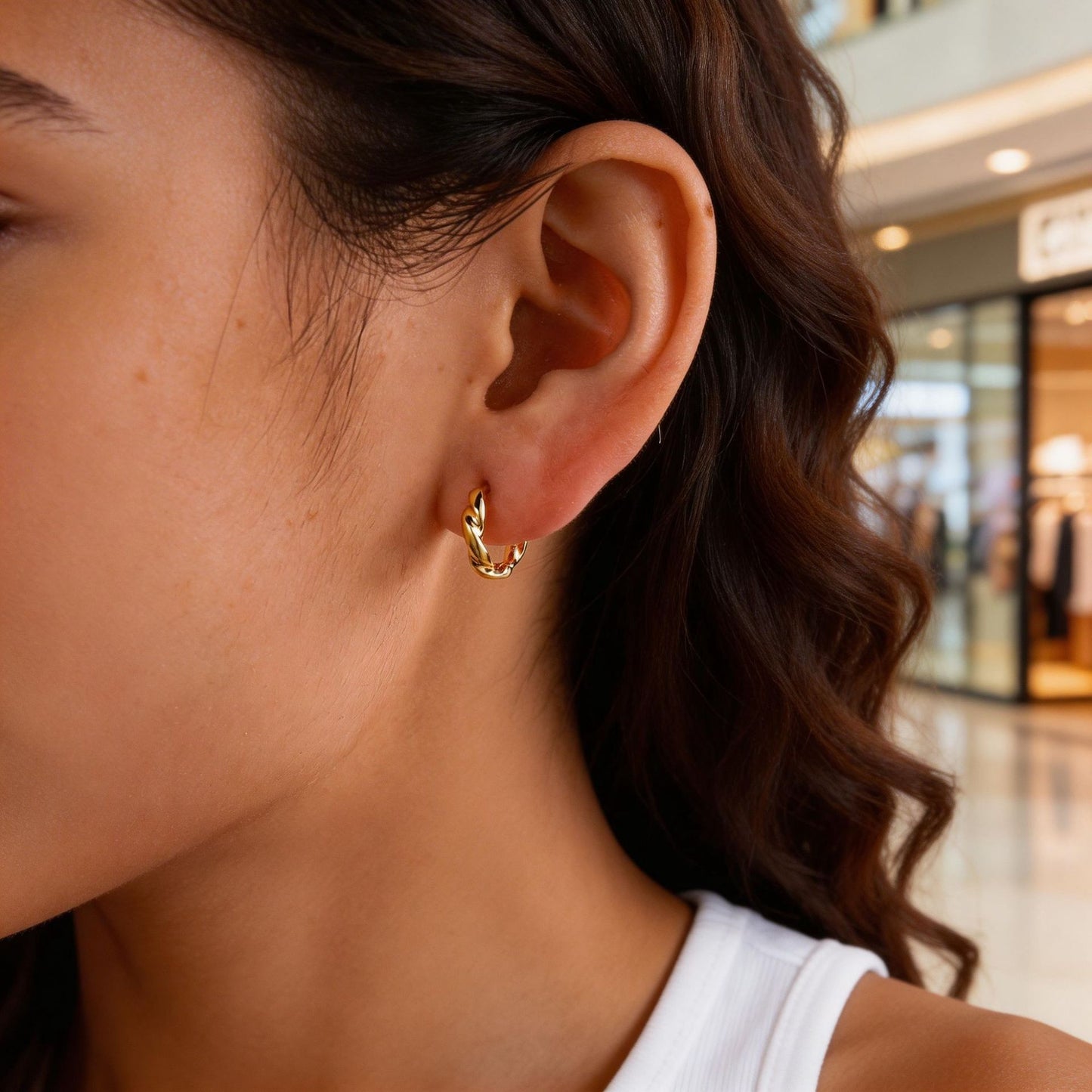 Gold Plated Brass Micro-Set Cubic Zirconia Geometric Leaf Cross Heart Round Hoop Earrings for Women