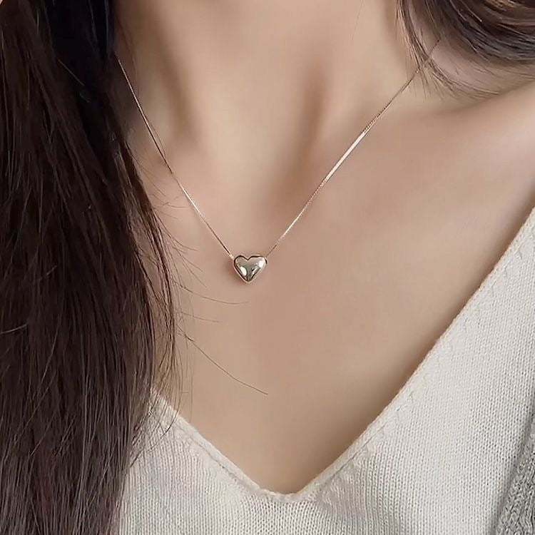 Minimalist Elegant Heart Titanium Steel Plated Pendant Necklace for Unisex