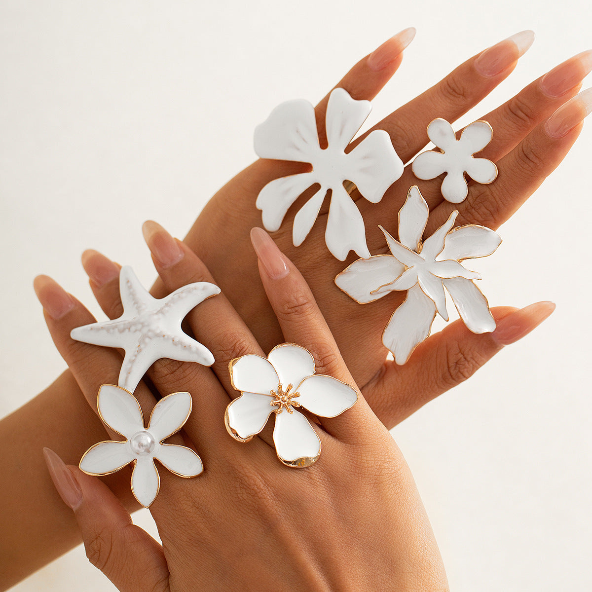 Anillo abierto con forma de flor de cinco pétalos, diseño minimalista, de estrella de mar en 3D, de hierro con acabado esmaltado