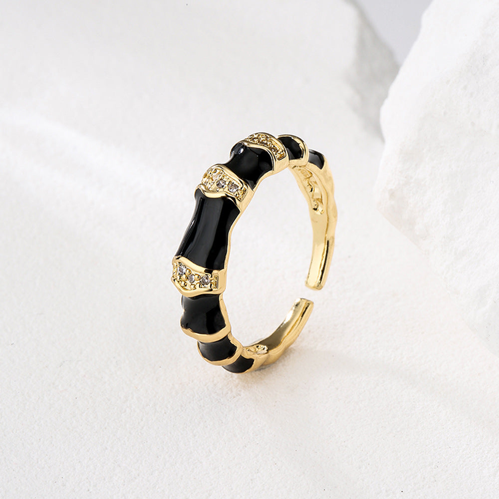 Minimalist Geometric Open Ring for Women Made of Brass with 18K Gold Plating and Zircon Inlay