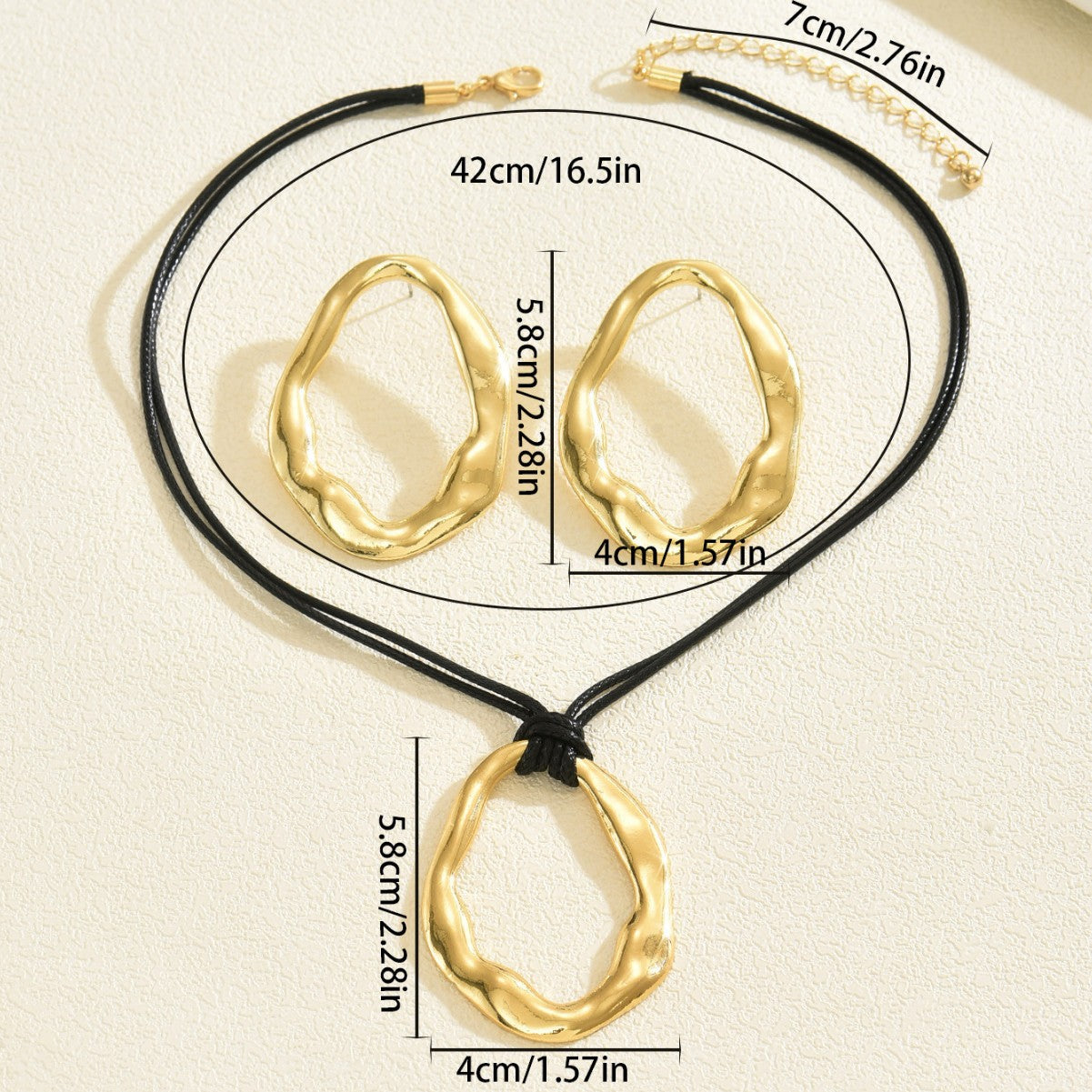 Set Collana con Pendente Circolare a Doppio Strato Piegato Geometrico Minimalista da Donna con Orecchini Coordinati in Lega di Zinco con Finitura Placcata