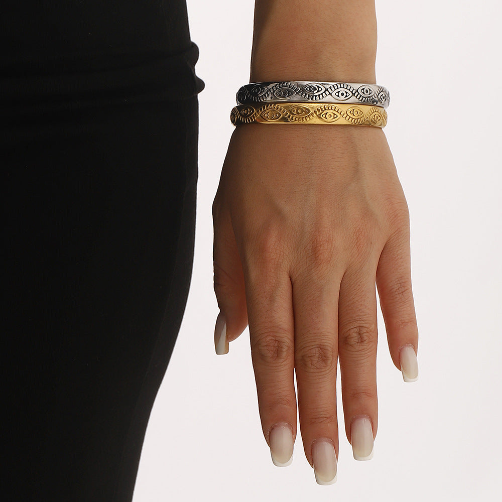 Pulsera de acero inoxidable para mujer con grabado geométrico de ojo, estilo vintage francés y baño de oro de 14 quilates