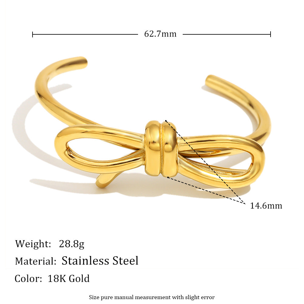 Bracciale alla moda minimalista con farfalla fiocco stella luna vuota fiore in acciaio inossidabile placcato oro 18K