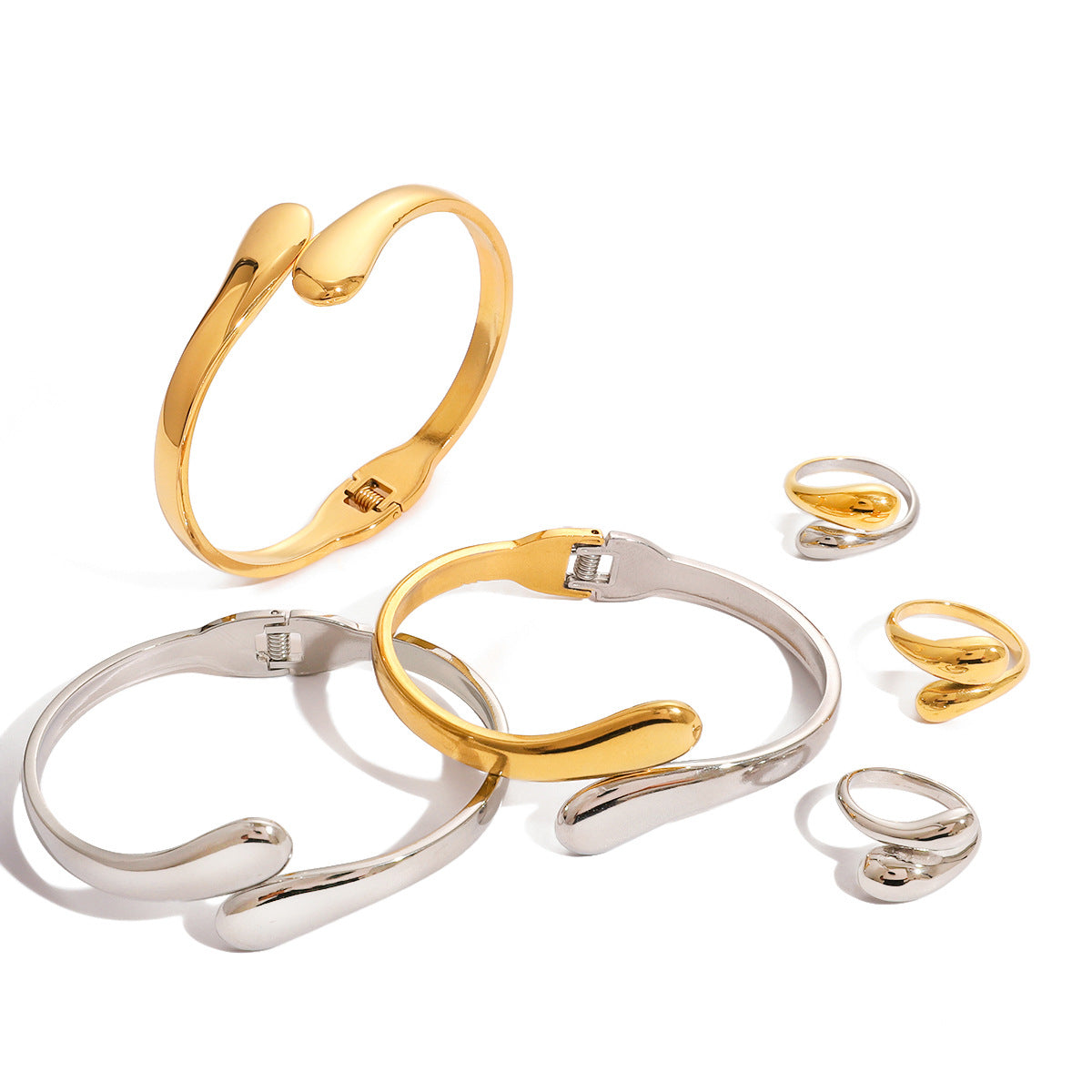 Conjunto de Pulsera de Acero Inoxidable a la Moda con Anillo de Acero de Titanio y Pendientes en Forma de Gota para Mujer