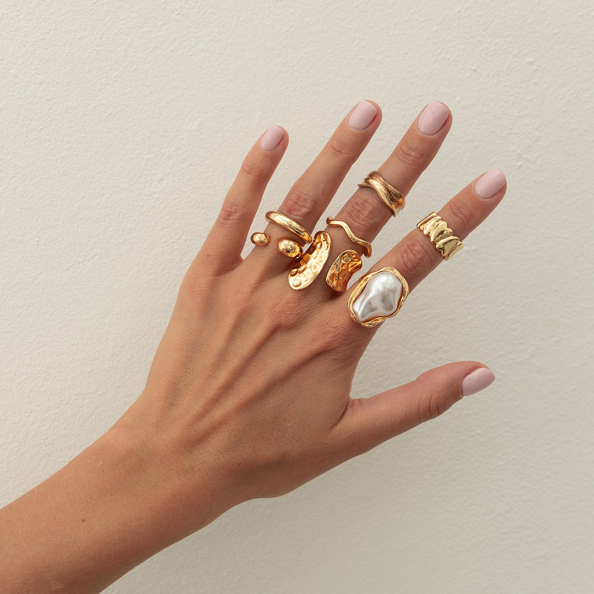 Baroque Vintage Irregular Wavy Hollow Pleated Flower Pearl Alloy Plated Ring Set for Women